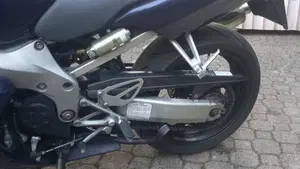 Honda CBR 600 F (2001 - 06)  (7)