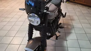 Royal Enfield Guerrilla 450 (2024 - 26)  (3)