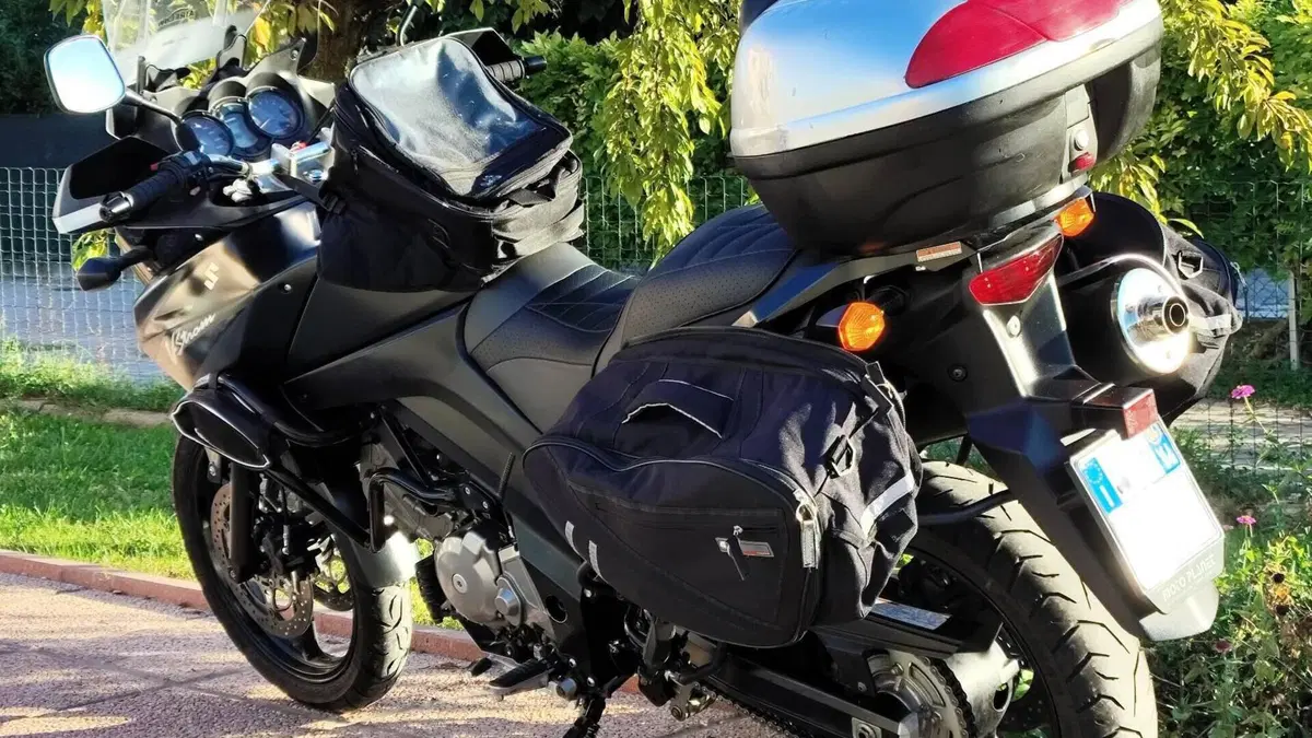 Suzuki V-Strom 650DL (2004 - 06)  (2)