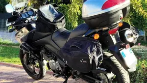 Suzuki V-Strom 650DL (2004 - 06)  (2)