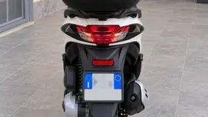 Piaggio Liberty 150 S (2025 - 26)  (3)
