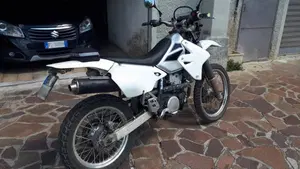 Suzuki DR-Z 400 S (2000 - 06)  (2)