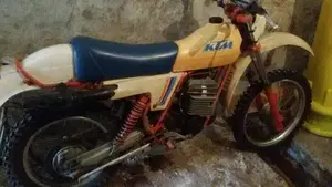 KTM   (12)