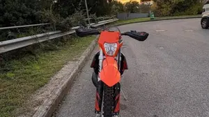 KTM 150 EXC TPI (2020)  (3)