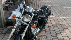 Honda VT 600 C Shadow (1989 - 02)  (5)