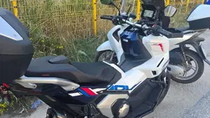 Honda X-ADV 750 Special Edition Adventure (2026)  (2)