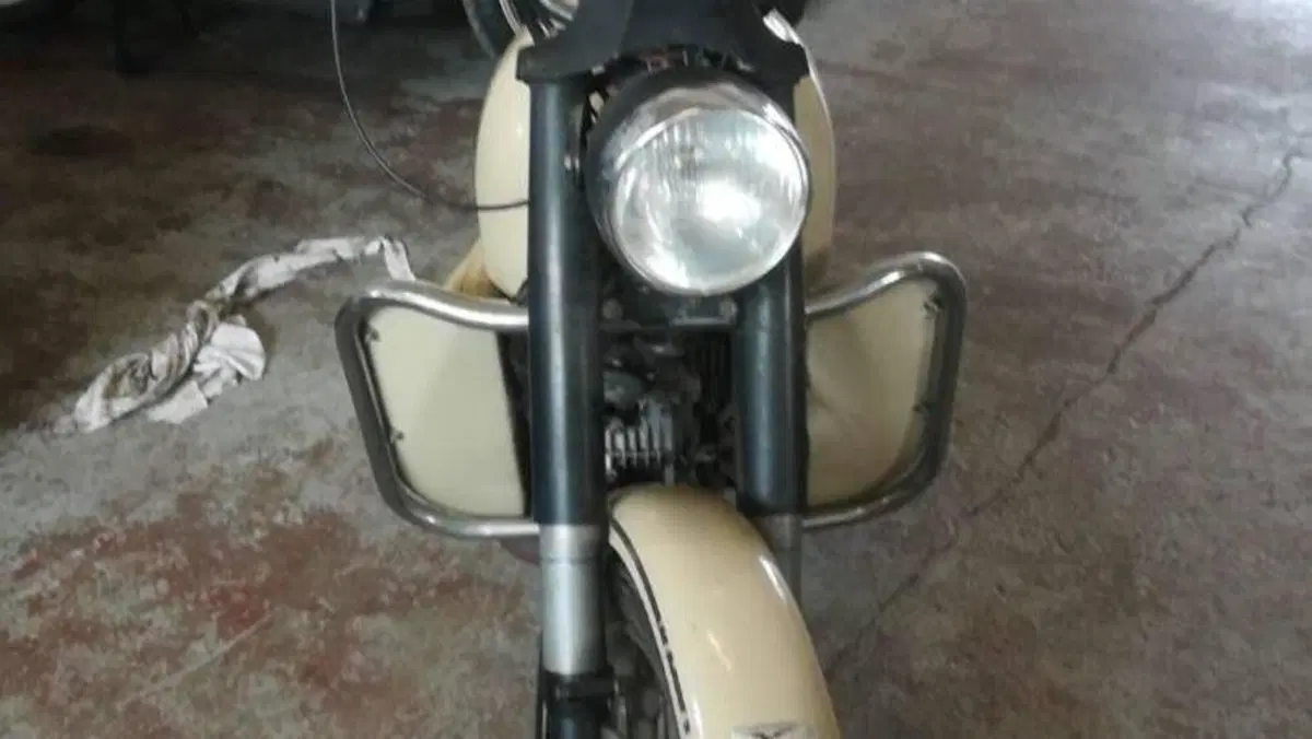 Moto Guzzi   (5)