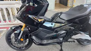 Honda X-ADV 750 Travel (2025 - 26)  (15)