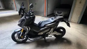 Honda X-ADV 750 Travel Edition (2018 - 20)  (2)