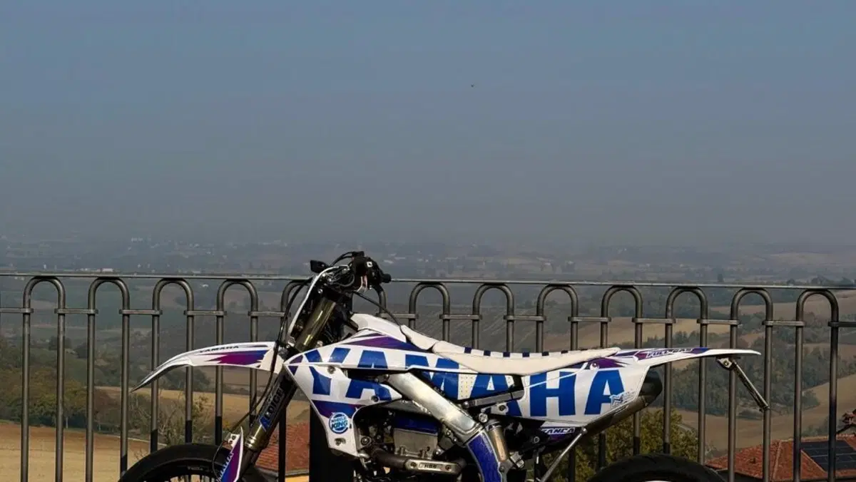 Yamaha YZ 450 F (2021)  (4)