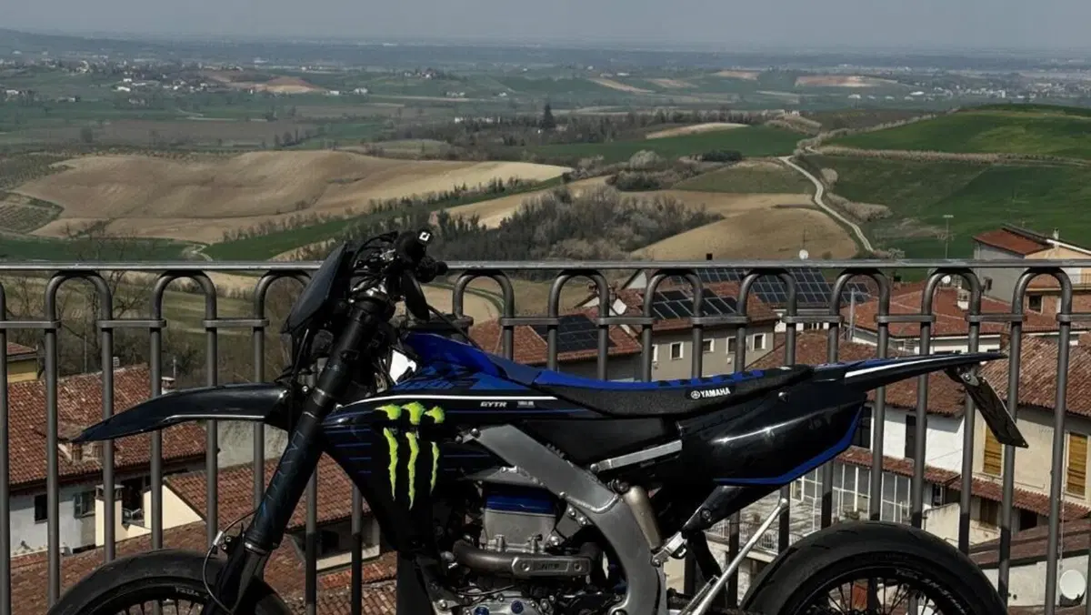 Yamaha YZ 450 F (2021)  (5)