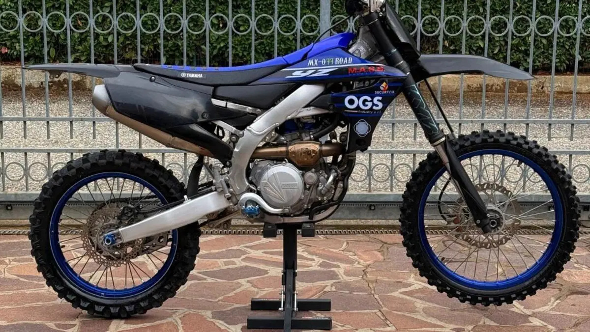 Yamaha YZ 450 F (2021)  (7)