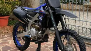 Yamaha YZ 450 F (2021)  (9)
