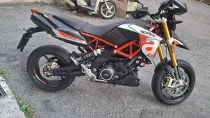 Aprilia Dorsoduro 900 (2017 - 20)  (3)
