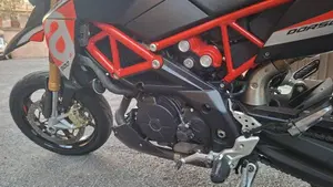 Aprilia Dorsoduro 900 (2017 - 20)  (10)