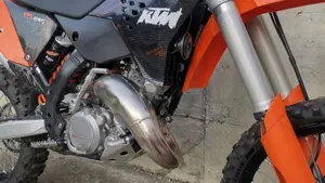 KTM 125 EXC (2009)  (3)