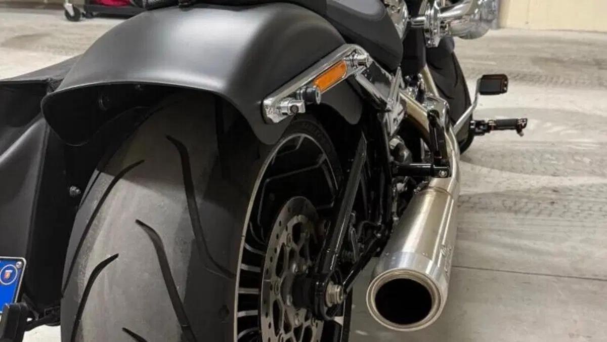 Harley-Davidson Breakout 117 (2023 - 24)  (8)