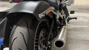 Harley-Davidson Breakout 117 (2023 - 24)  (8)