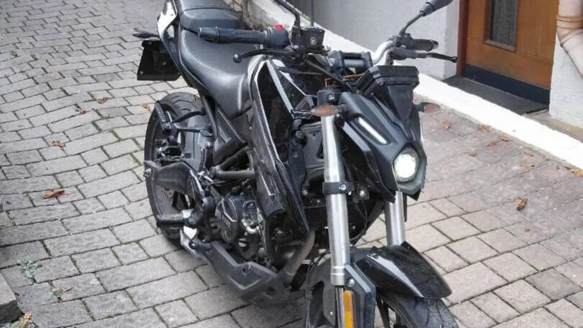 Voge Brivido 125R (2023 - 26)  (2)