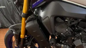 Yamaha MT-09 SP (2021 - 23)  (12)