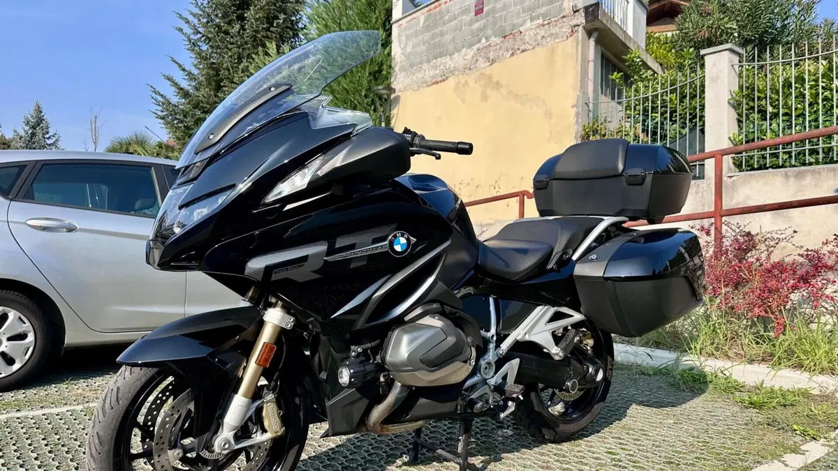 Bmw R 1250 RT (2021 - 25)  (2)