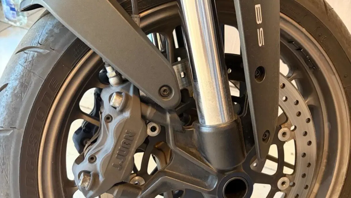 CFMOTO 800NK Sport (2023 - 26)  (5)