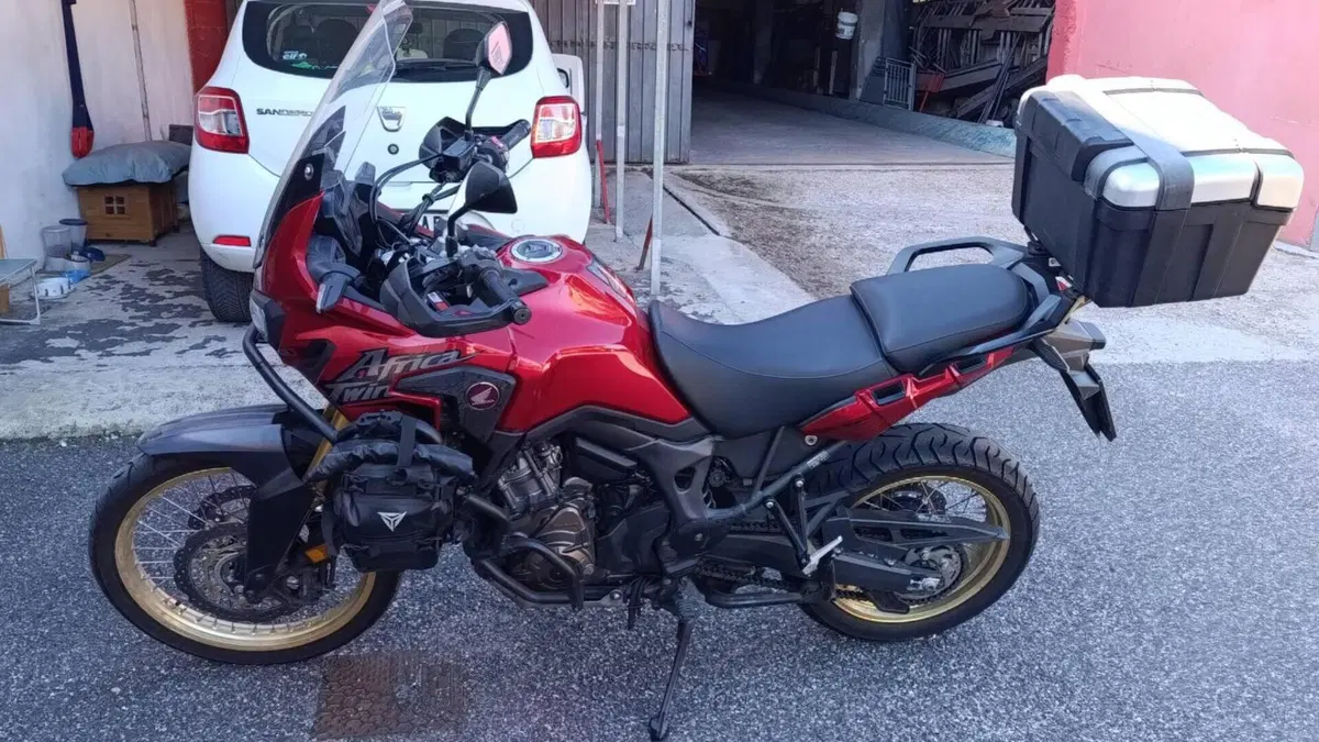 Honda Africa Twin CRF 1000L DCT ABS (2016 - 17)  (3)