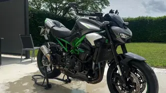 Kawasaki Z 900 (2025 - 27)