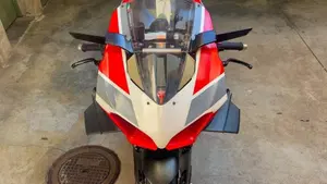 Ducati Panigale V4 1100 (2021)  (6)
