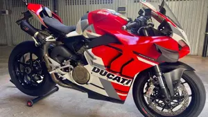 Ducati Panigale V4 1100 (2021)  (2)