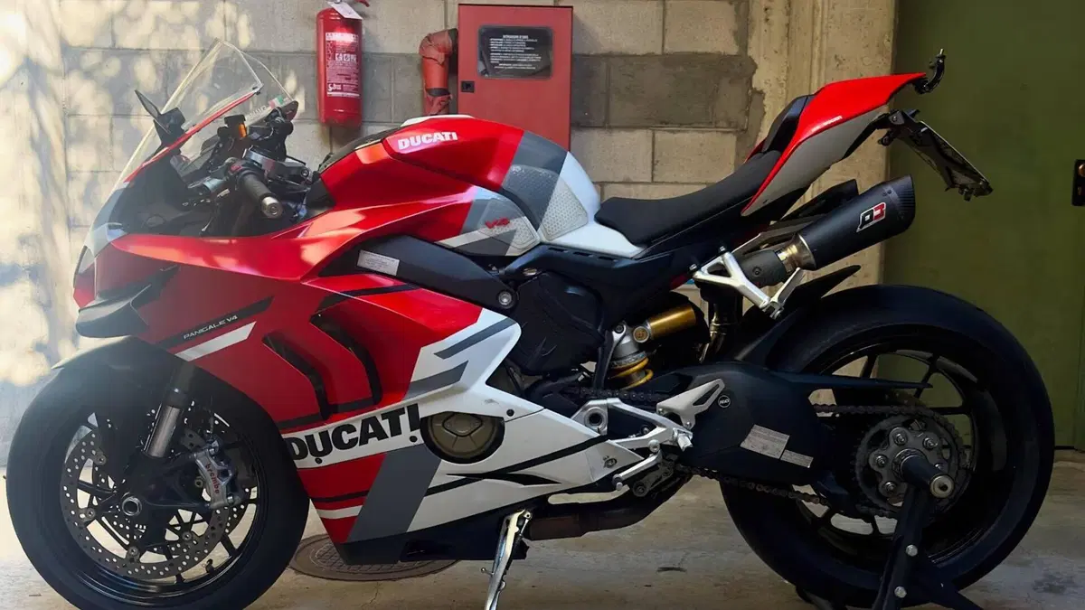 Ducati Panigale V4 1100 (2021)  (3)