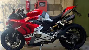 Ducati Panigale V4 1100 (2021)  (3)