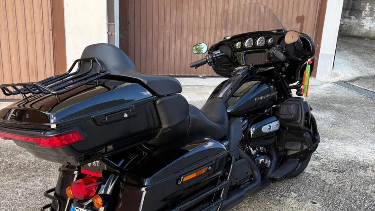Harley-Davidson 114 Electra Glide Ultra Limited (2021 - 22) - FLHTK  (4)