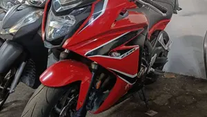 Honda CBR 650 F (2017 - 18) 