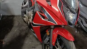 Honda CBR 650 F (2017 - 18)  (3)