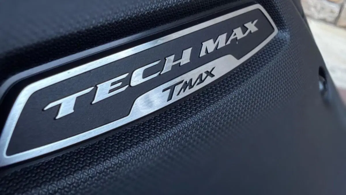 Yamaha T-Max 560 Tech Max (2025 - 26)  (11)