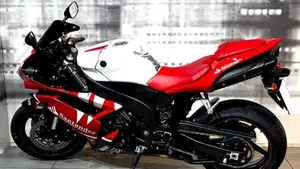 Yamaha YZF R1 (2006 - 07)  (4)