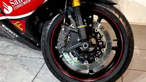 Yamaha YZF R1 (2006 - 07)  (9)