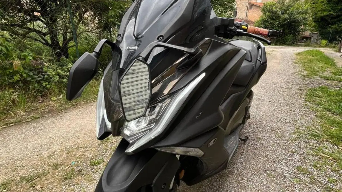 Kymco AK 550 (2017 - 19)  (4)