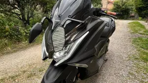Kymco AK 550 (2017 - 19)  (4)