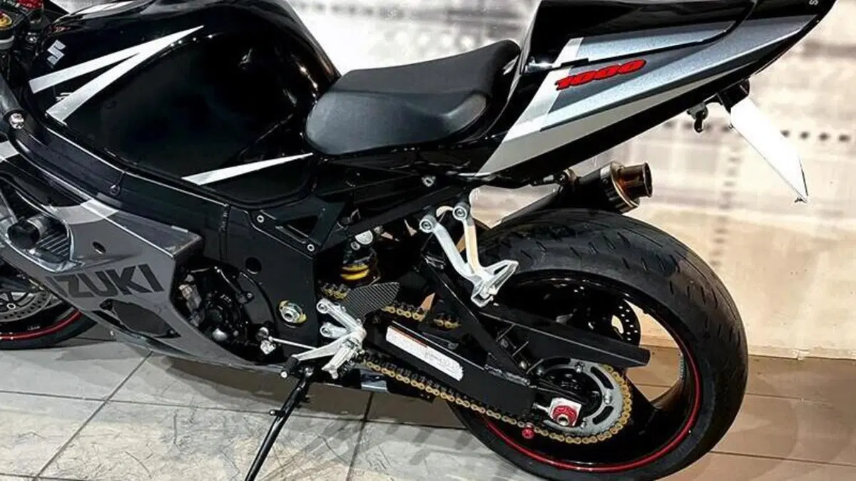 Suzuki GSX-R1000 (2005 - 06)  (8)