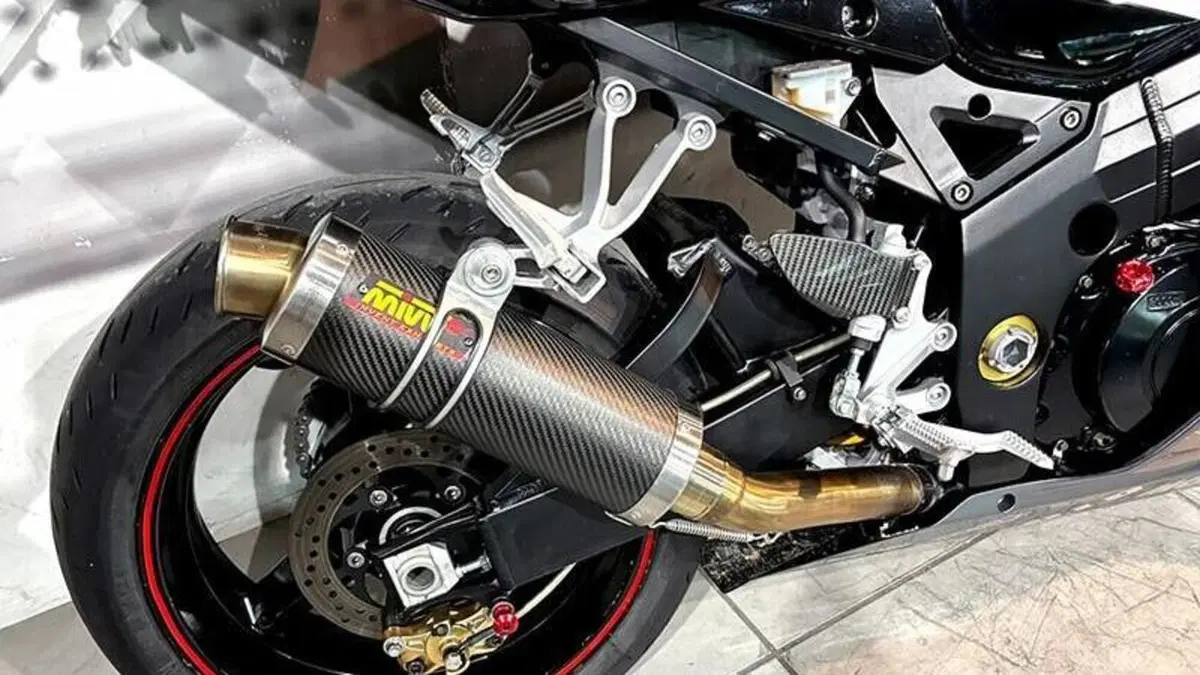 Suzuki GSX-R1000 (2005 - 06)  (9)