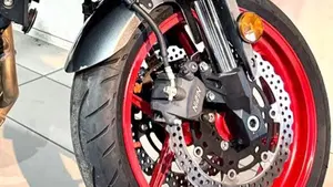 Kawasaki Versys 650 (2021 - 24)  (3)