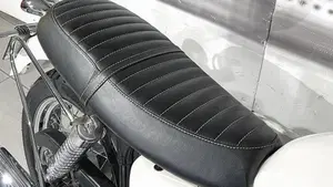 Triumph Bonneville (2007 - 16)  (5)