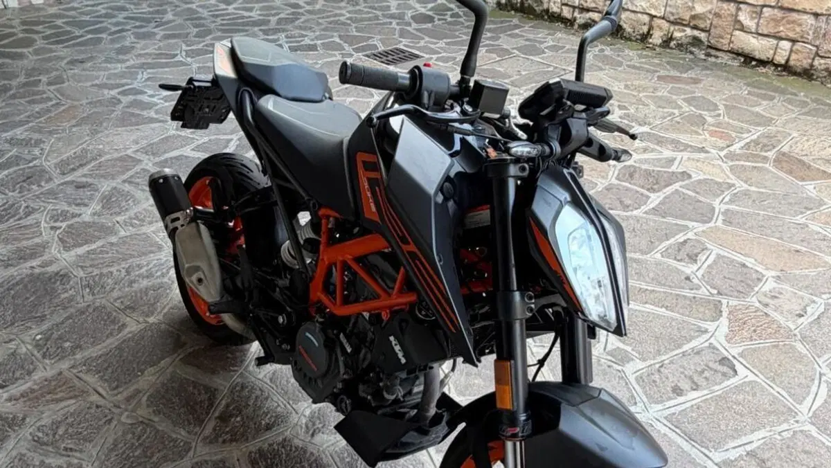 KTM 125 Duke (2021 - 23)  (2)