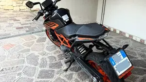 KTM 125 Duke (2021 - 23)  (5)