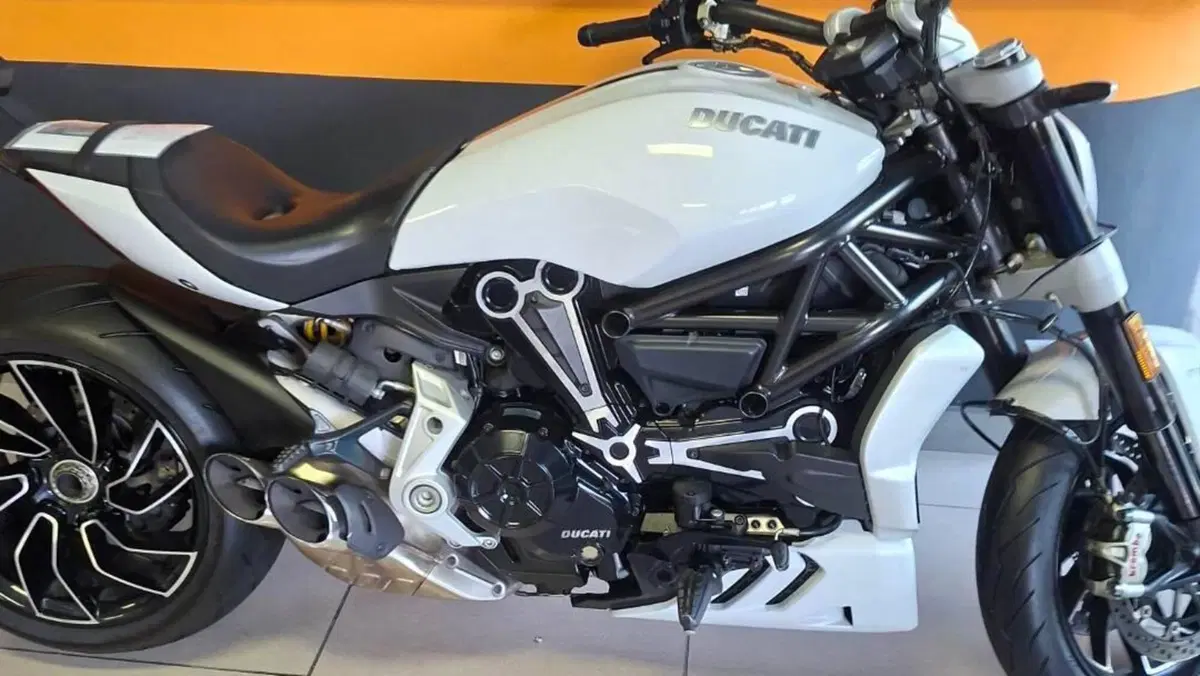 Ducati XDiavel 1262 S (2016 - 20) 