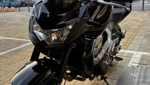 Kawasaki Z 750 (2007 - 14)  (4)