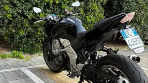 Kawasaki Z 750 (2007 - 14)  (5)