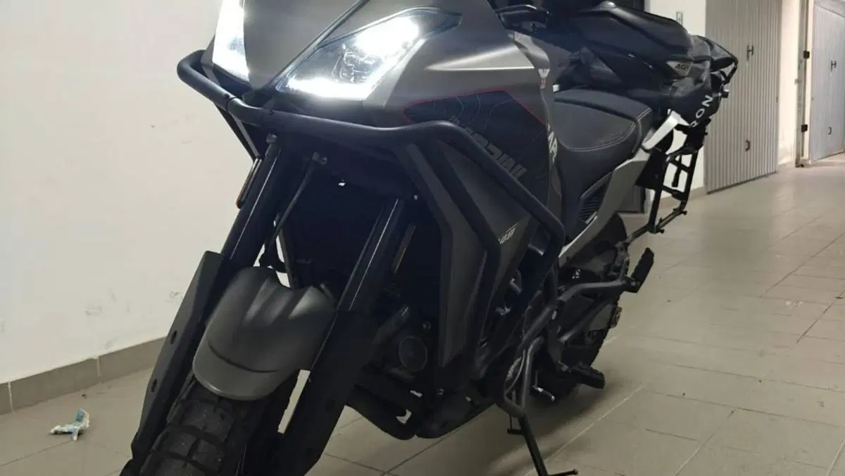 Moto Morini X-Cape 650 (2021 - 26)  (7)